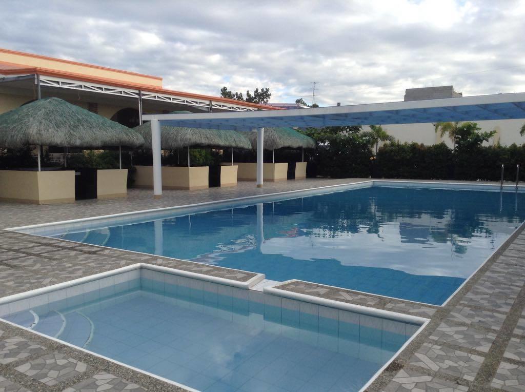 Ukl Ever Resort Hotel Laoag Dış mekan fotoğraf